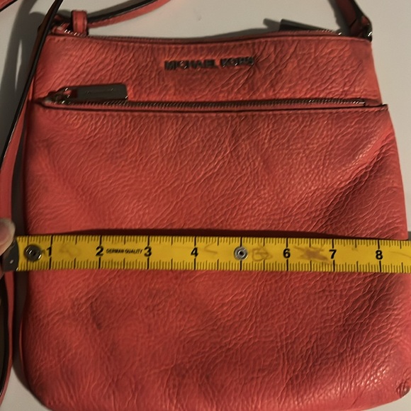 Michael Kors crossbody - Picture 4 of 4